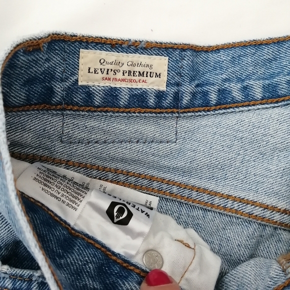 Levi's 501 90s Straight Leg Jeans in Sketch Artist w Cherry Embroidery Patch 26 - Picture 11 of 16